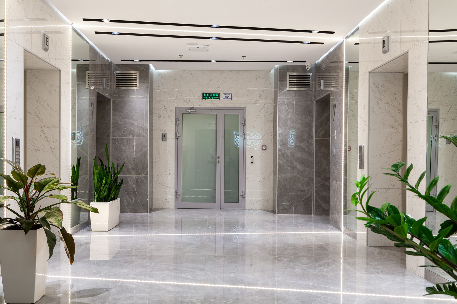 Офис 1800 квадратных метров