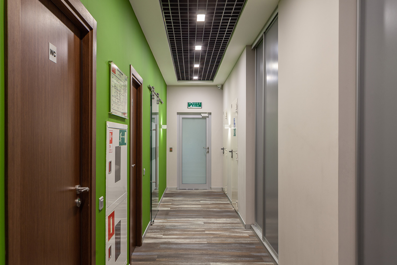 Офис 1800 квадратных метров