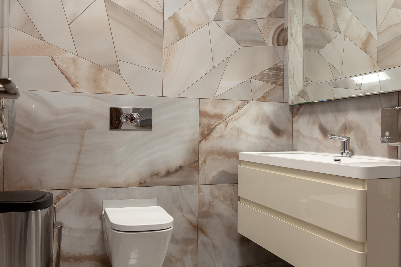 Офис 1800 квадратных метров