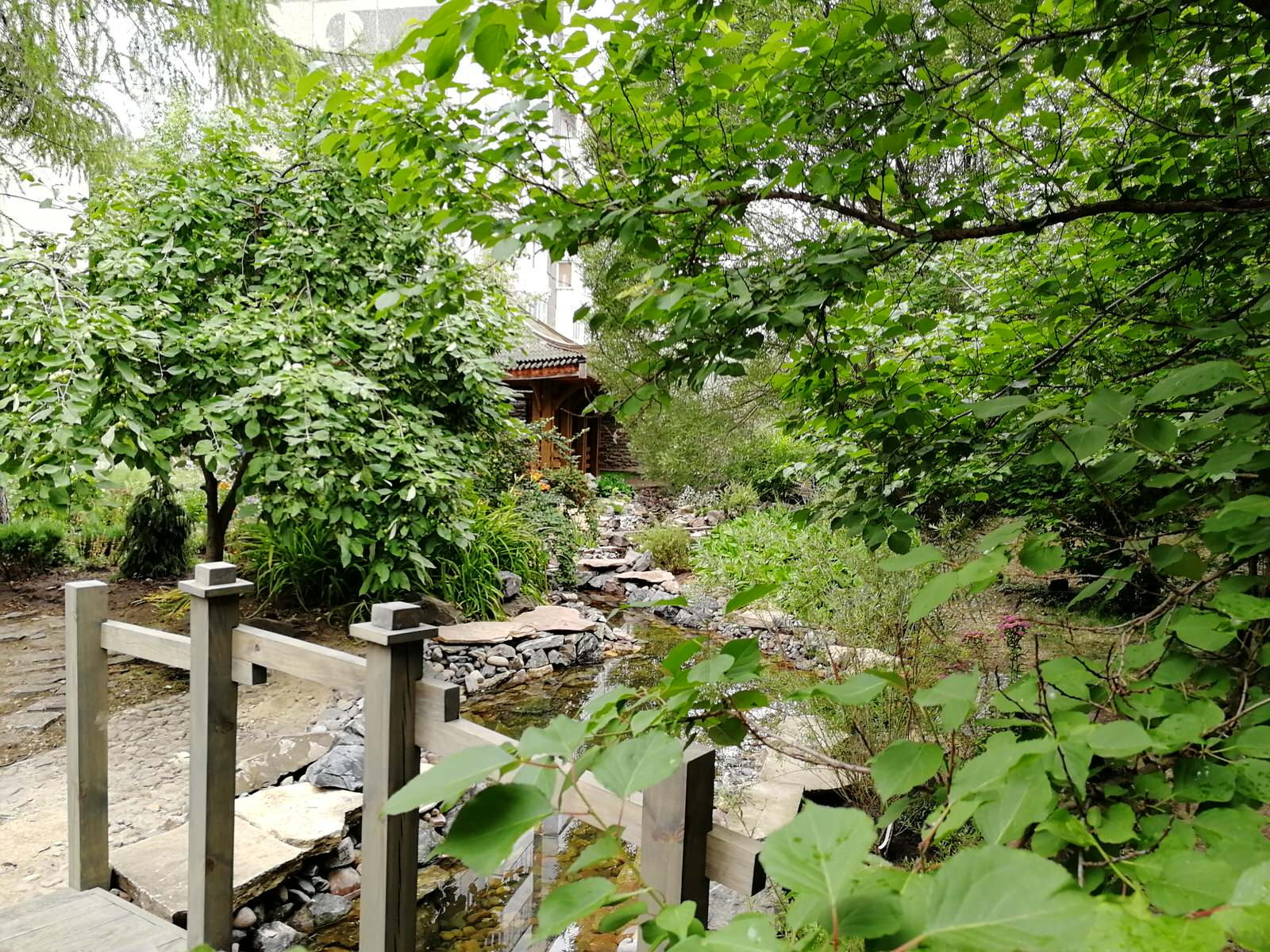 Стилизованный японский сад