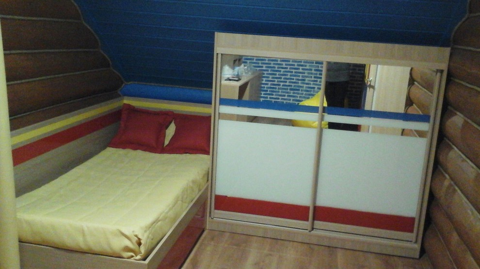 Дом из оцилендрованного бревна