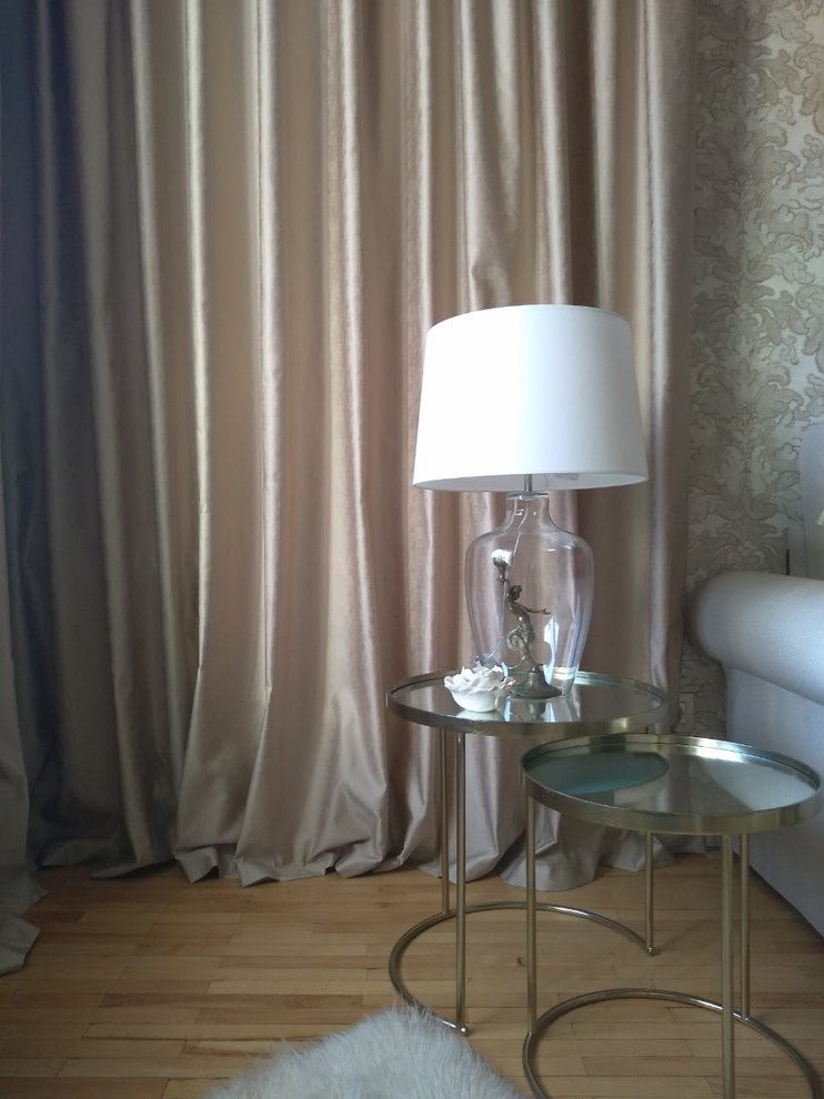 нежные портьеры в интерьеры