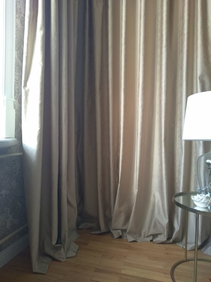 нежные портьеры в интерьере