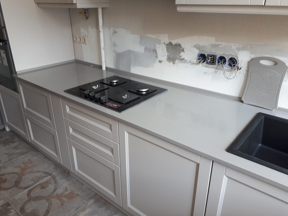 Серая столешница из акрилового камня LG Hi-Macs