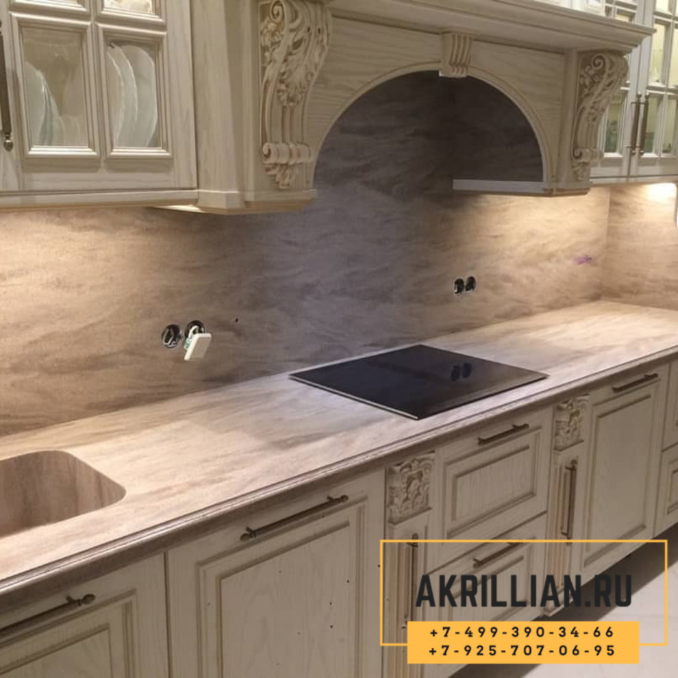 Столешница со стеновой панелью из камня Грандекс
