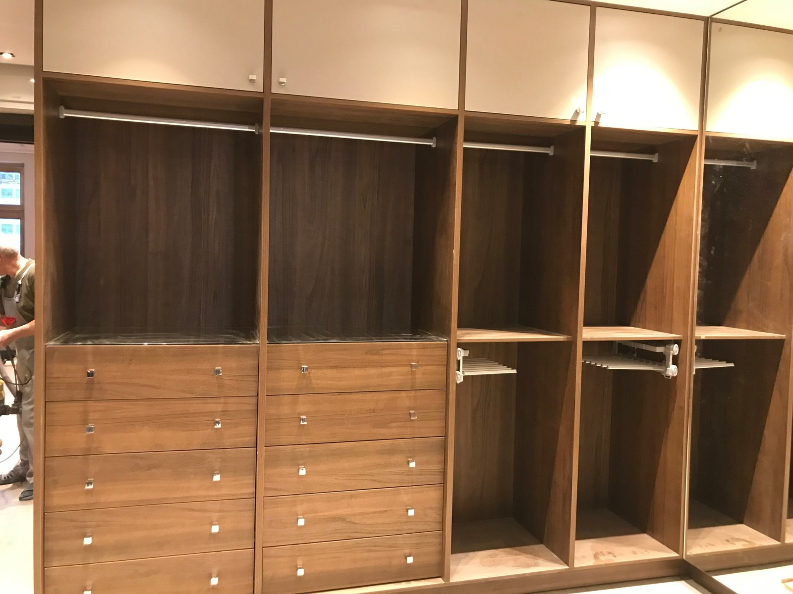 Обложка проекта: Гардеробная комната Москва