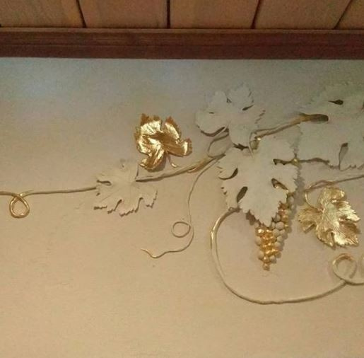 Обложка проекта: Барельеф Виноград