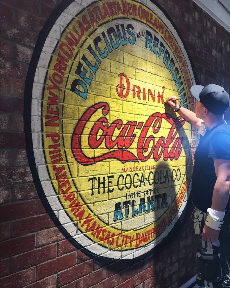 Роспись офиса Coca-cola в Москве