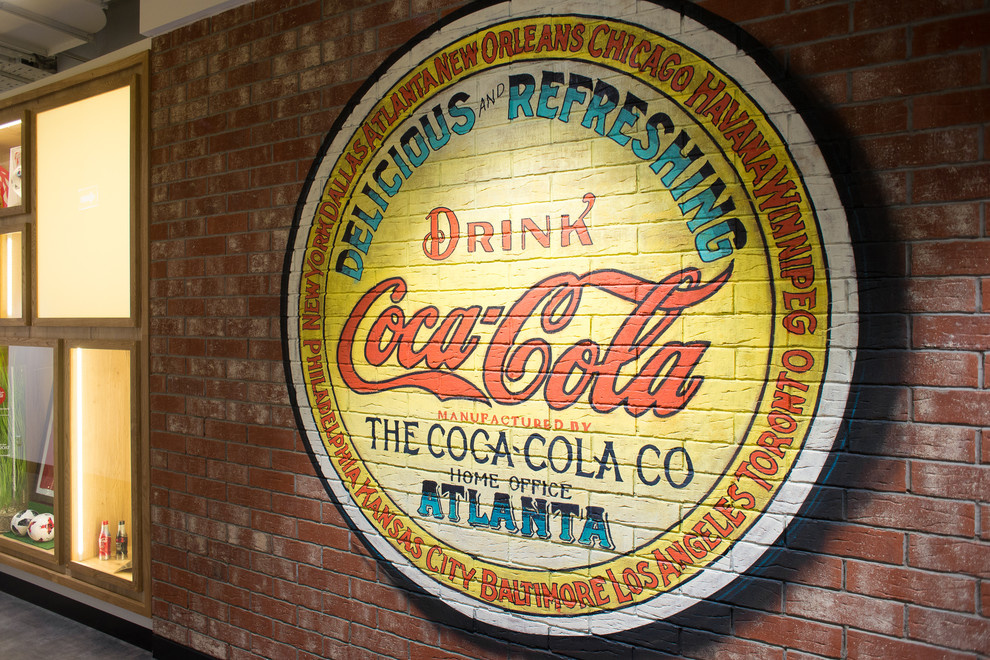 Роспись офиса Coca-cola в Москве