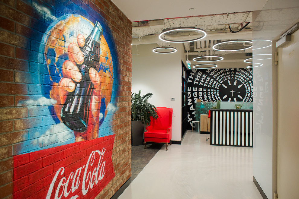 Роспись офиса Coca-cola в Москве