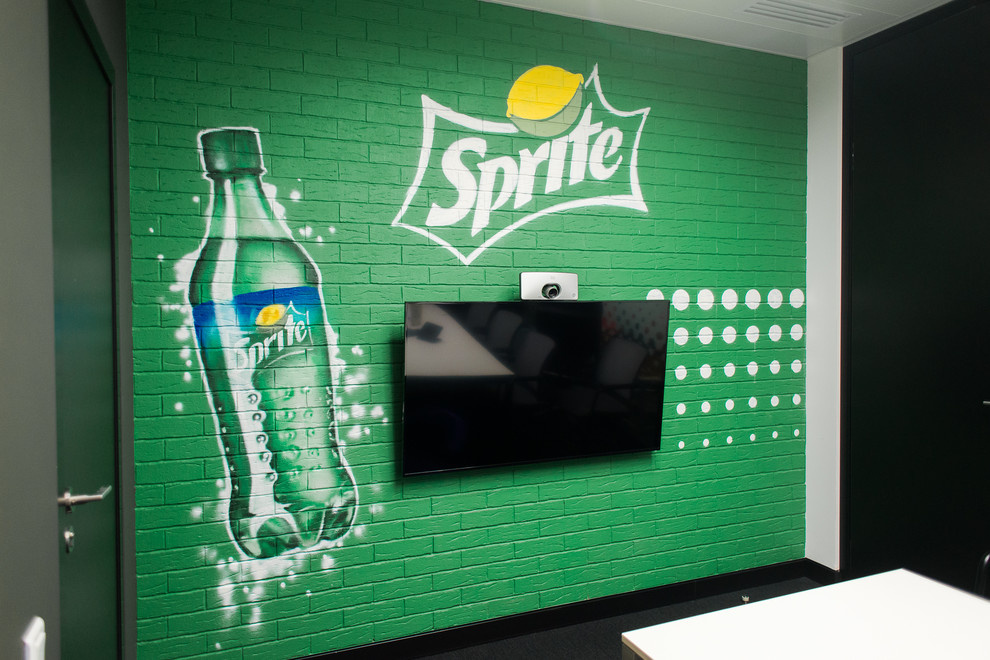 Роспись офиса Coca-cola в Москве