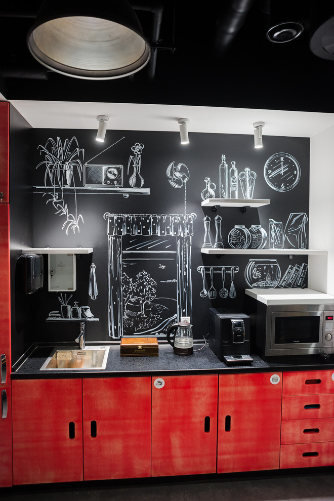 Роспись офиса Coca-cola в Москве