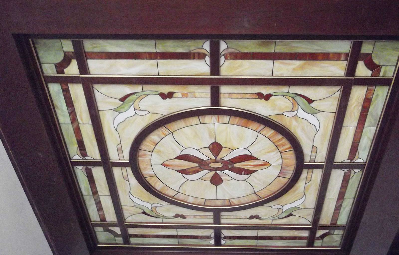 Реализация: Витражи в квартире на Шапова