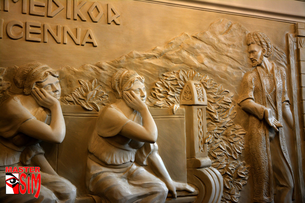 Барельеф в Санкт Петербурге Стоматология Полимедикор