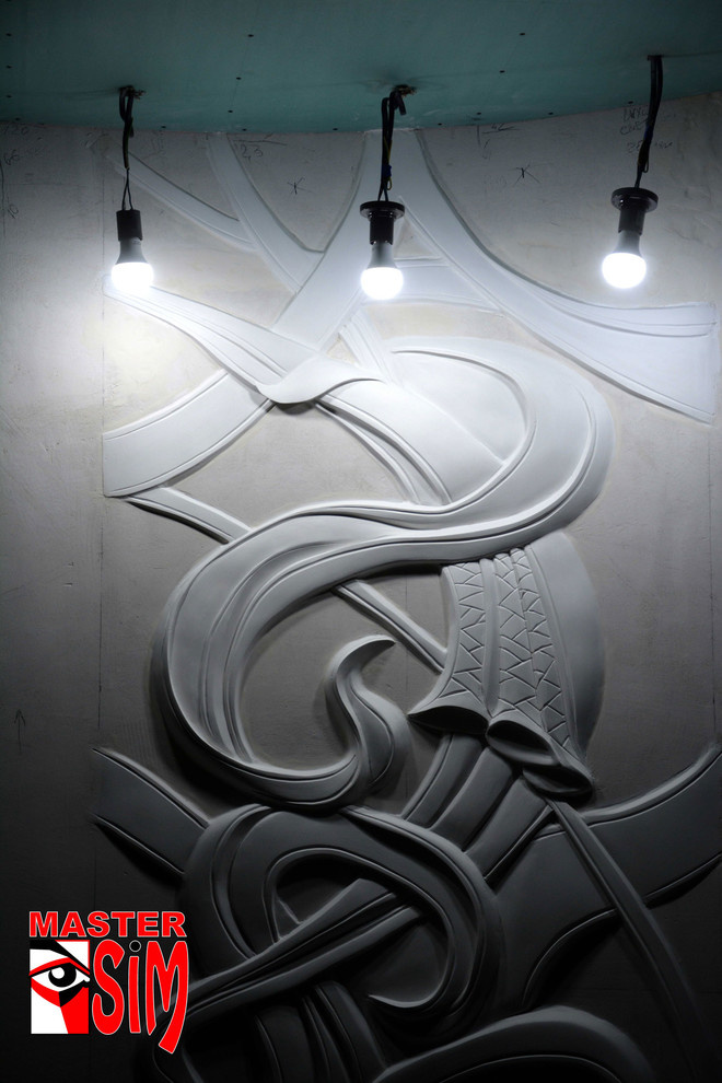 Барельеф орнамент на стене в холле