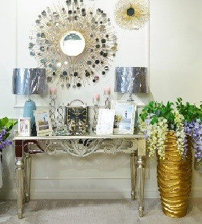 Дизайнерская мебель и декор