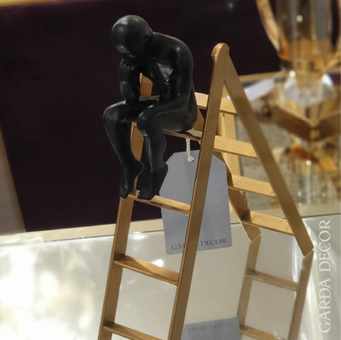 Дизайнерская мебель и декор