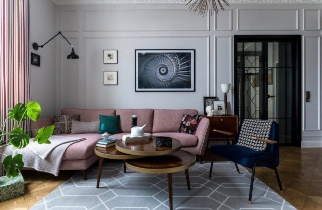 Для молодых Москвичей