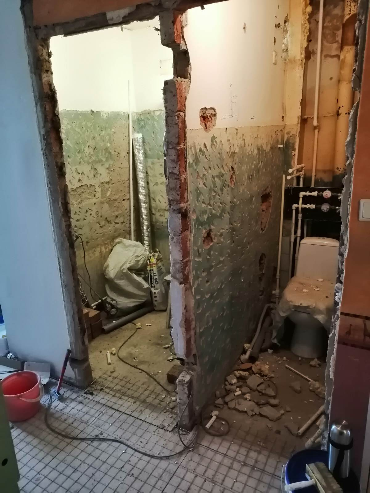 Капитальный ремонт кухни и санузлов