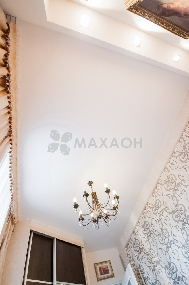 Натяжные потолки