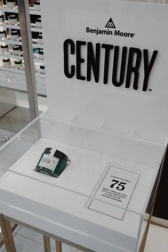 Салон Benjamin Moore на Суворовском проспекте (СПб)