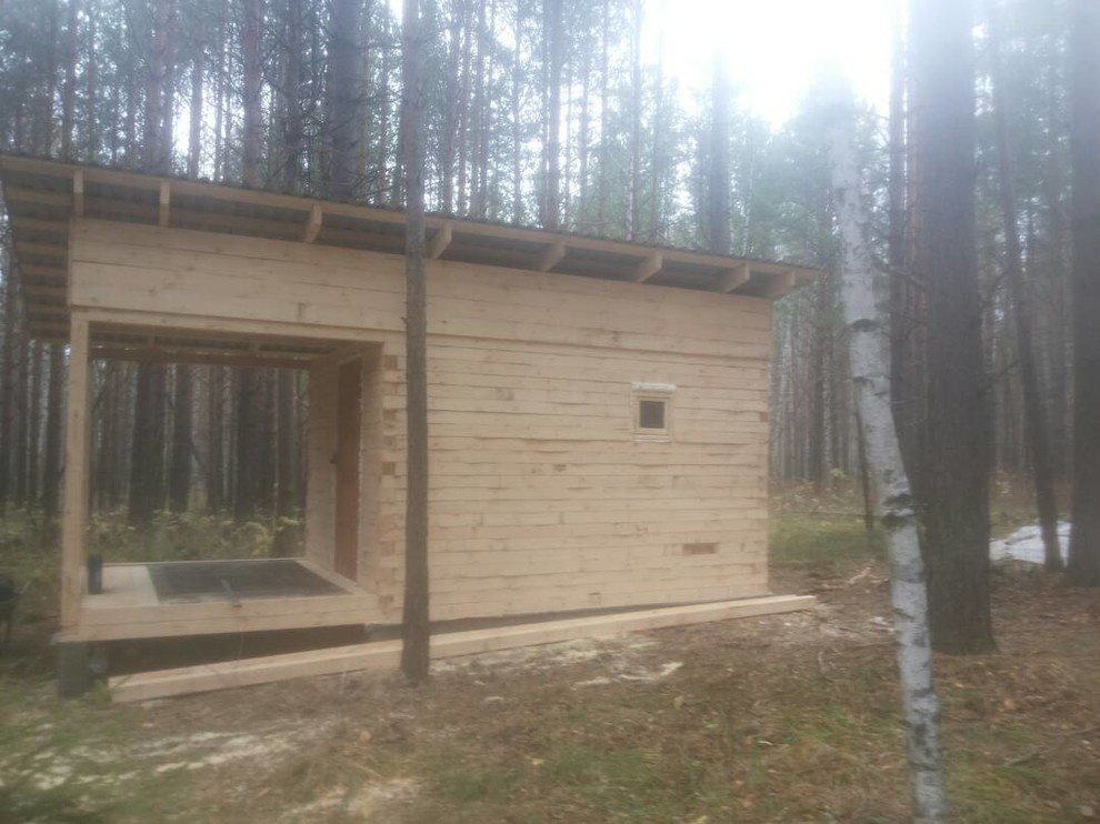 дачный домик в лесу