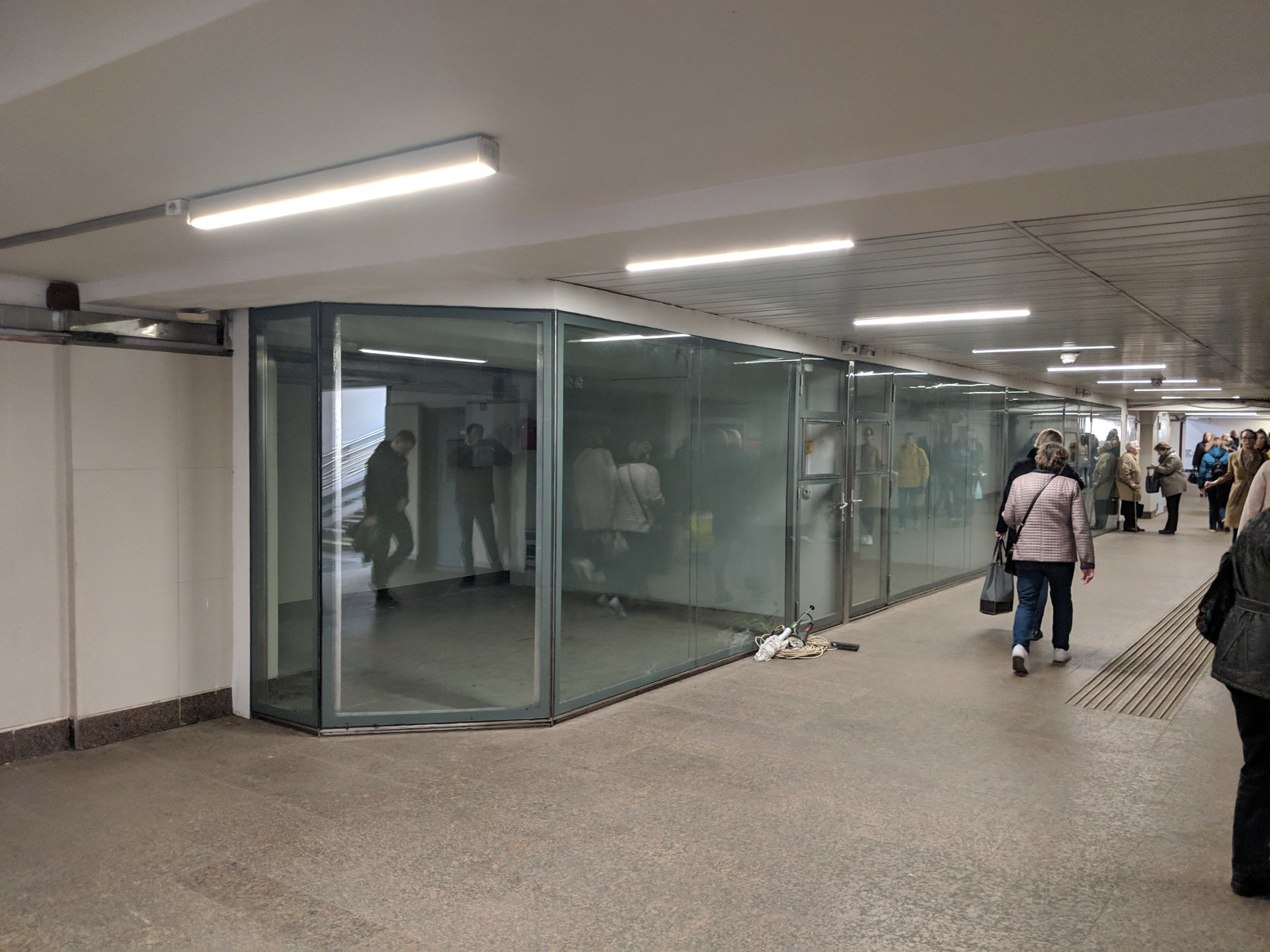 Метро торговые павильоны