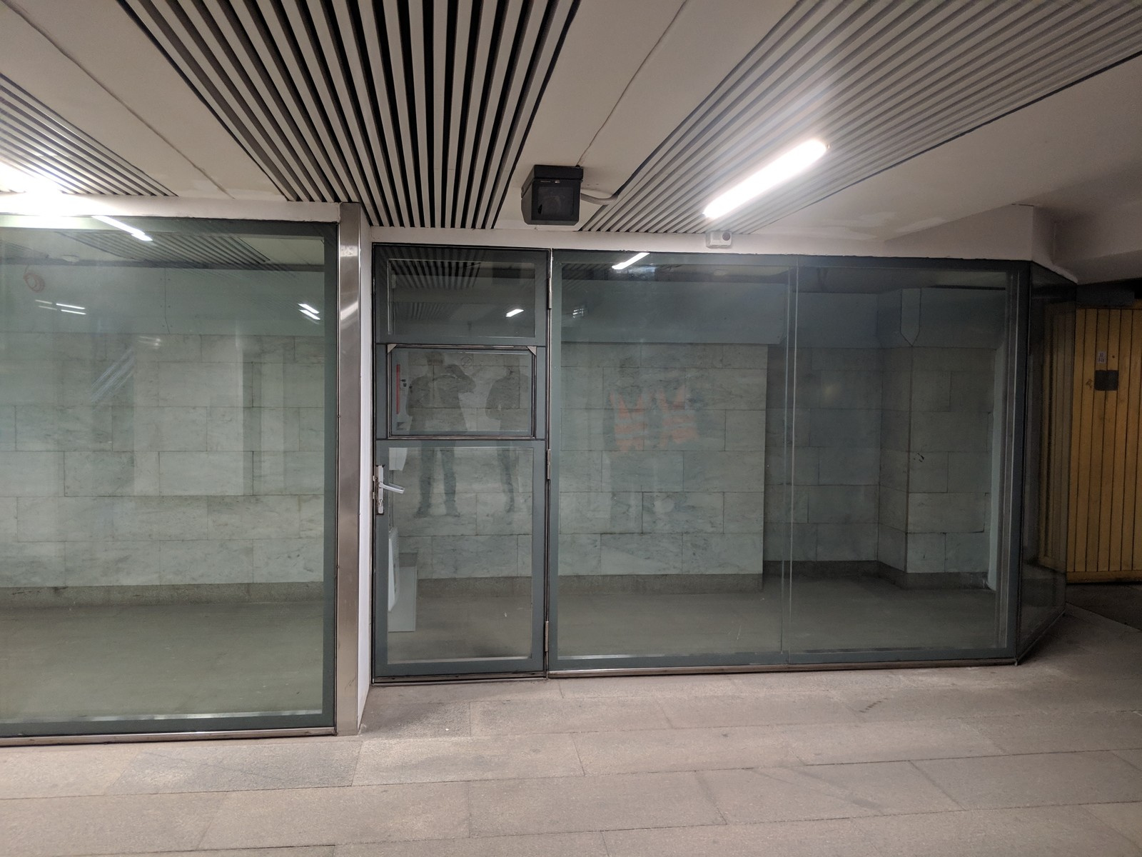 Метро торговые павильоны