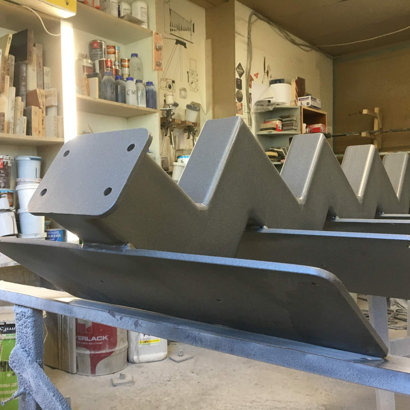 Металлокаркас и рабочие моменты