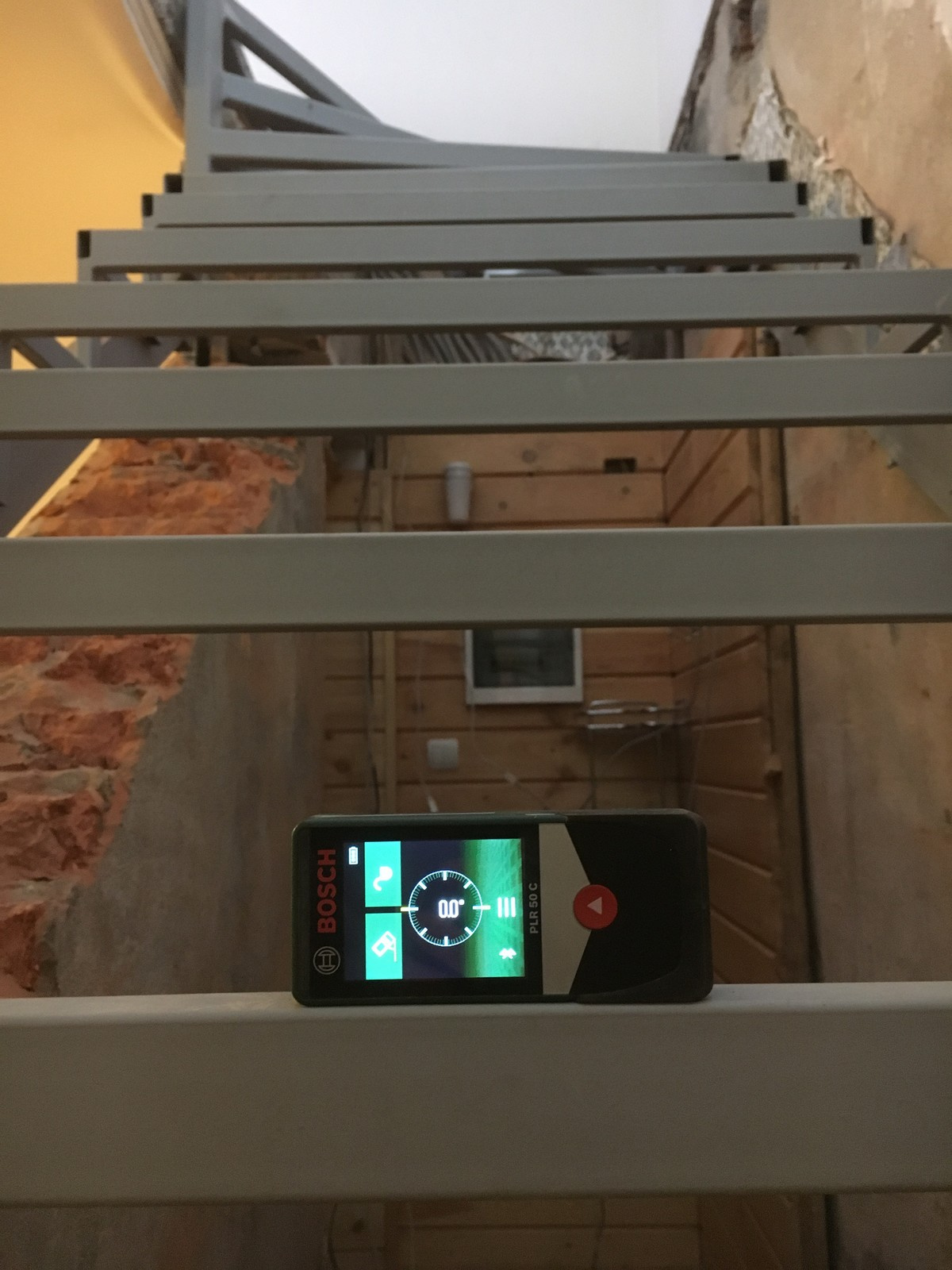 Металлокаркас и рабочие моменты