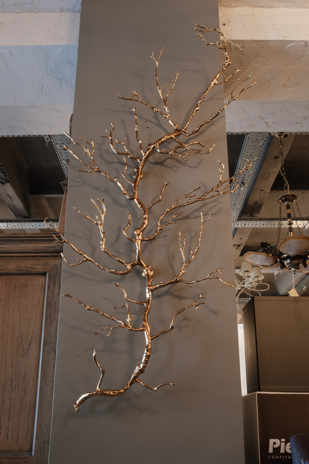 В наличии в Салоне 1998