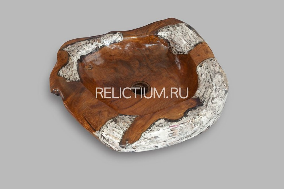 RELICTIUM