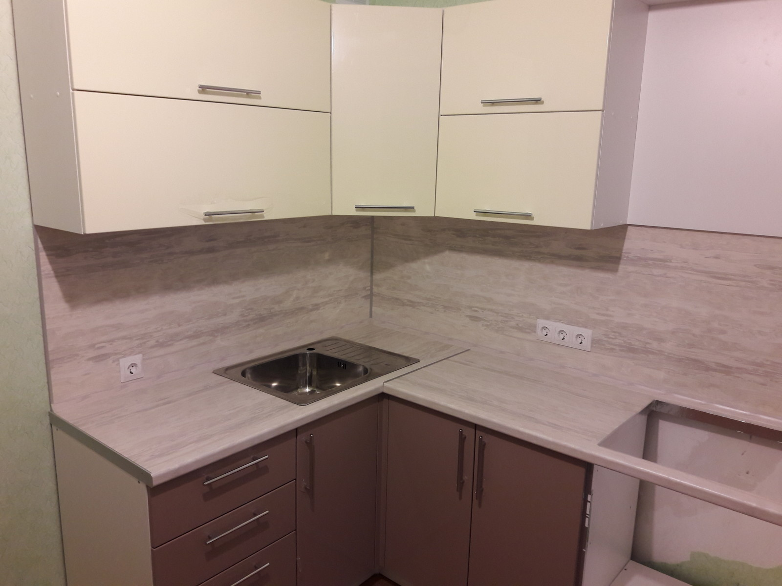 Кухни по индивидуальным проектам