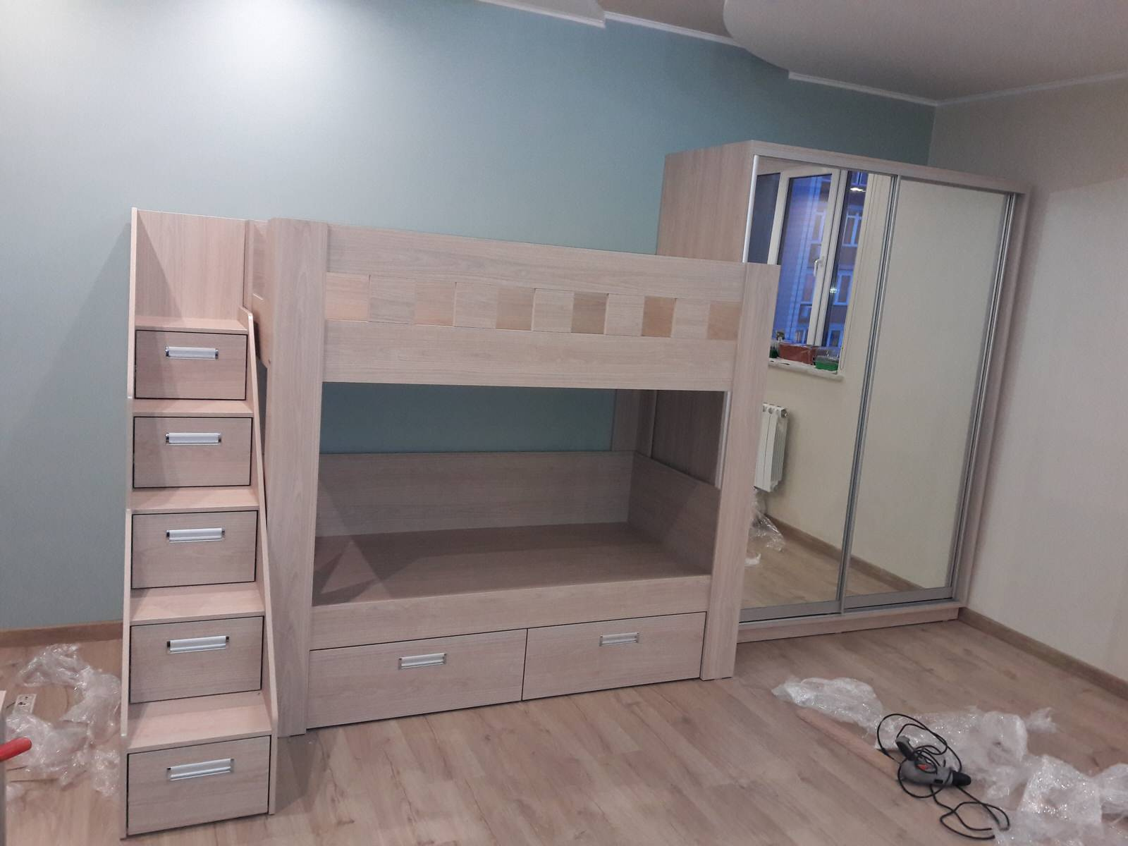 Детская мебель