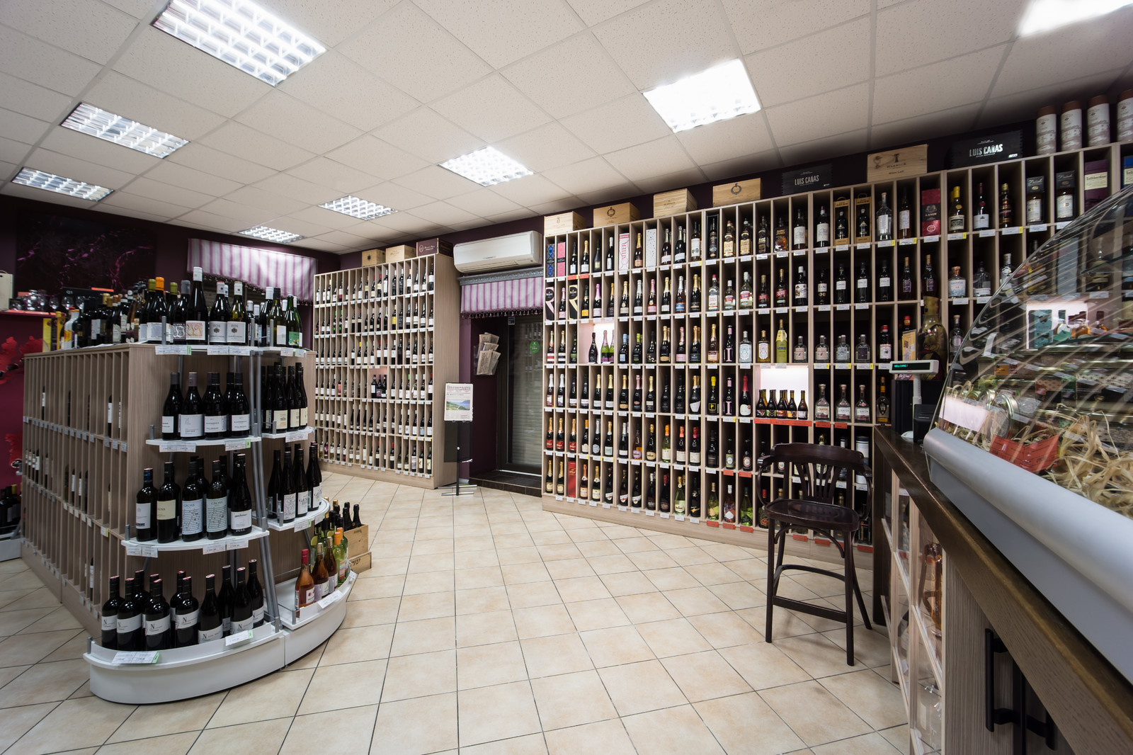 Съемка для магазина Vinissimo