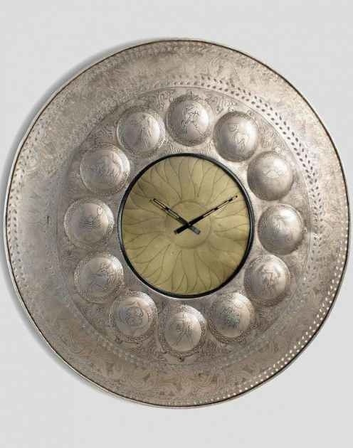 В наличии в Салоне 1998