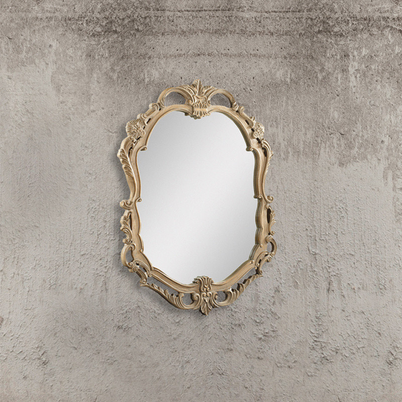 В наличии в Салоне 1998