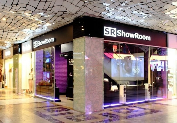 SHOWROOM