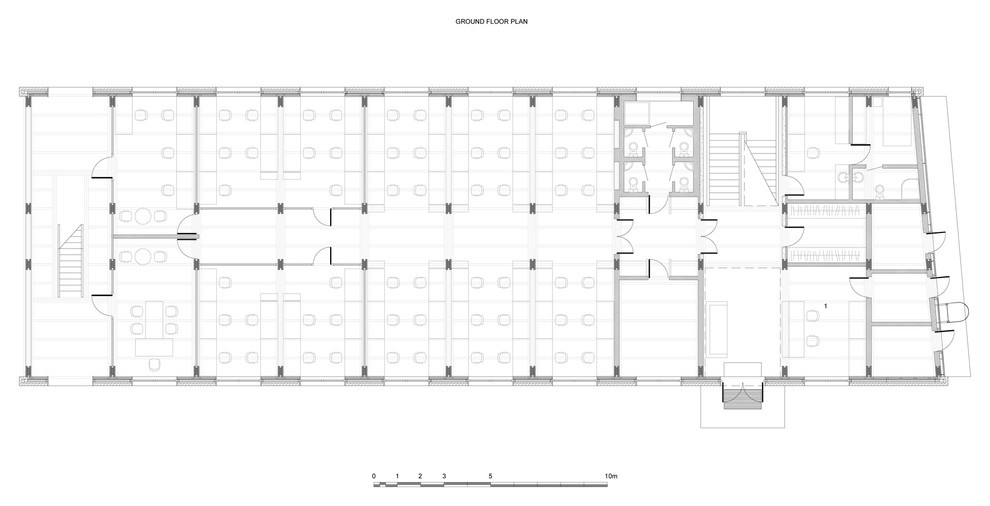 Деревянный офис.