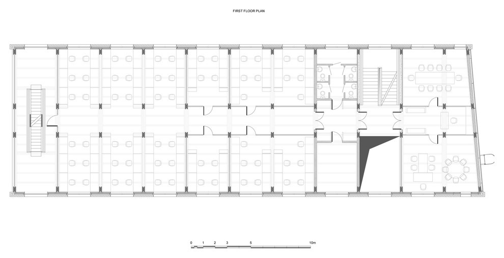 Деревянный офис.