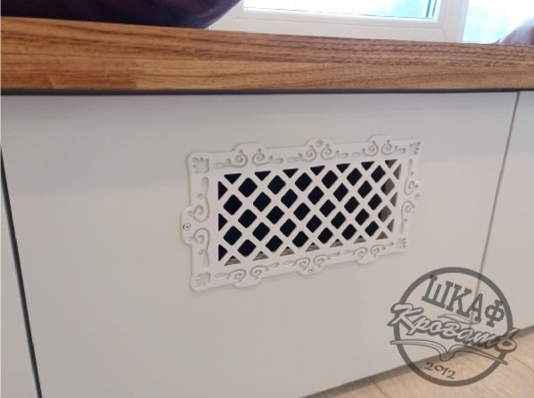 Подиум с порталом