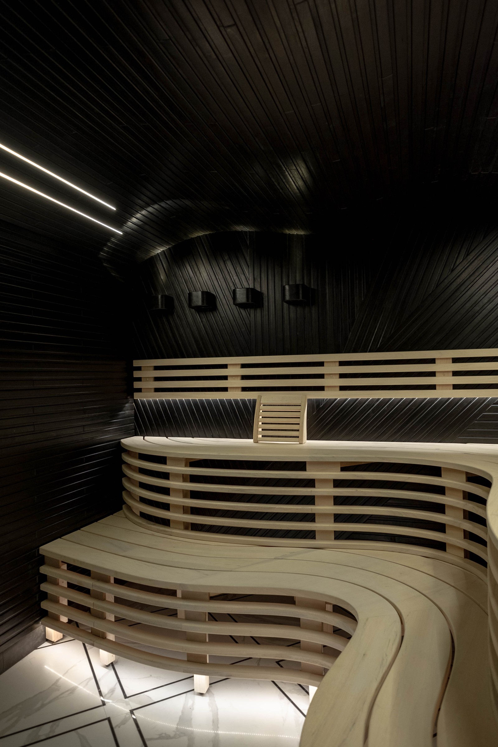 Космическая баня на дровах