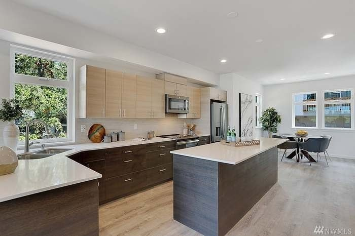Silver Lake Townhouse