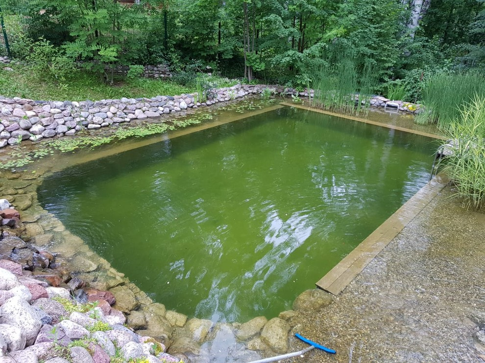 Плавательный водоём в п. Шава (Нижегородская область)