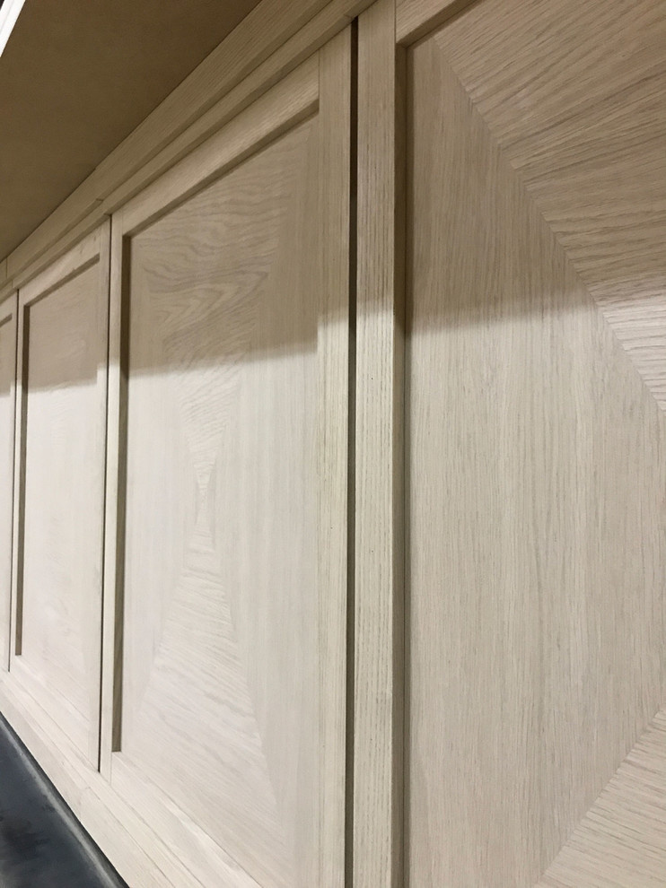 Бар Speak Easy с семиметровой барной стойкой