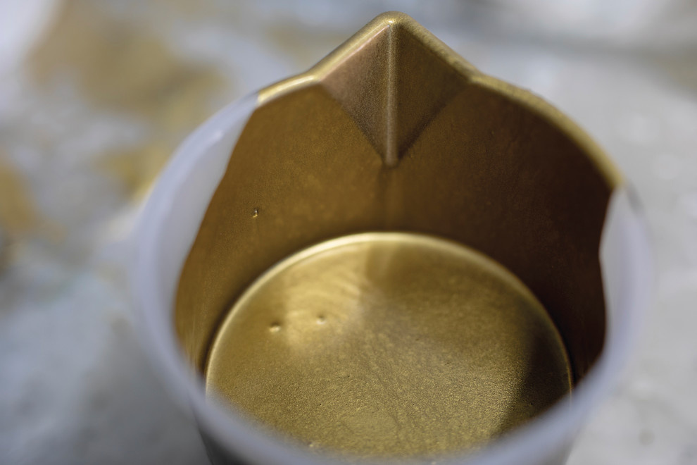 Farrow&Ball Metallic Wallpapers at Manders