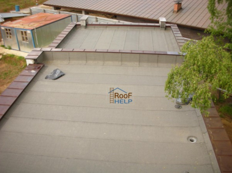 Плоская кровля и парапеты