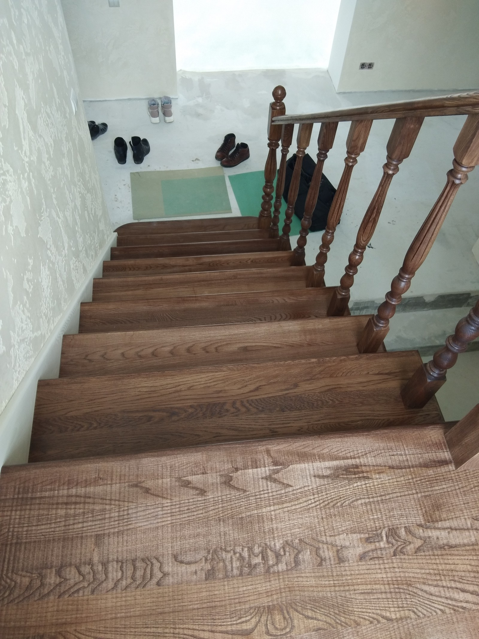 Лесница из ясеня