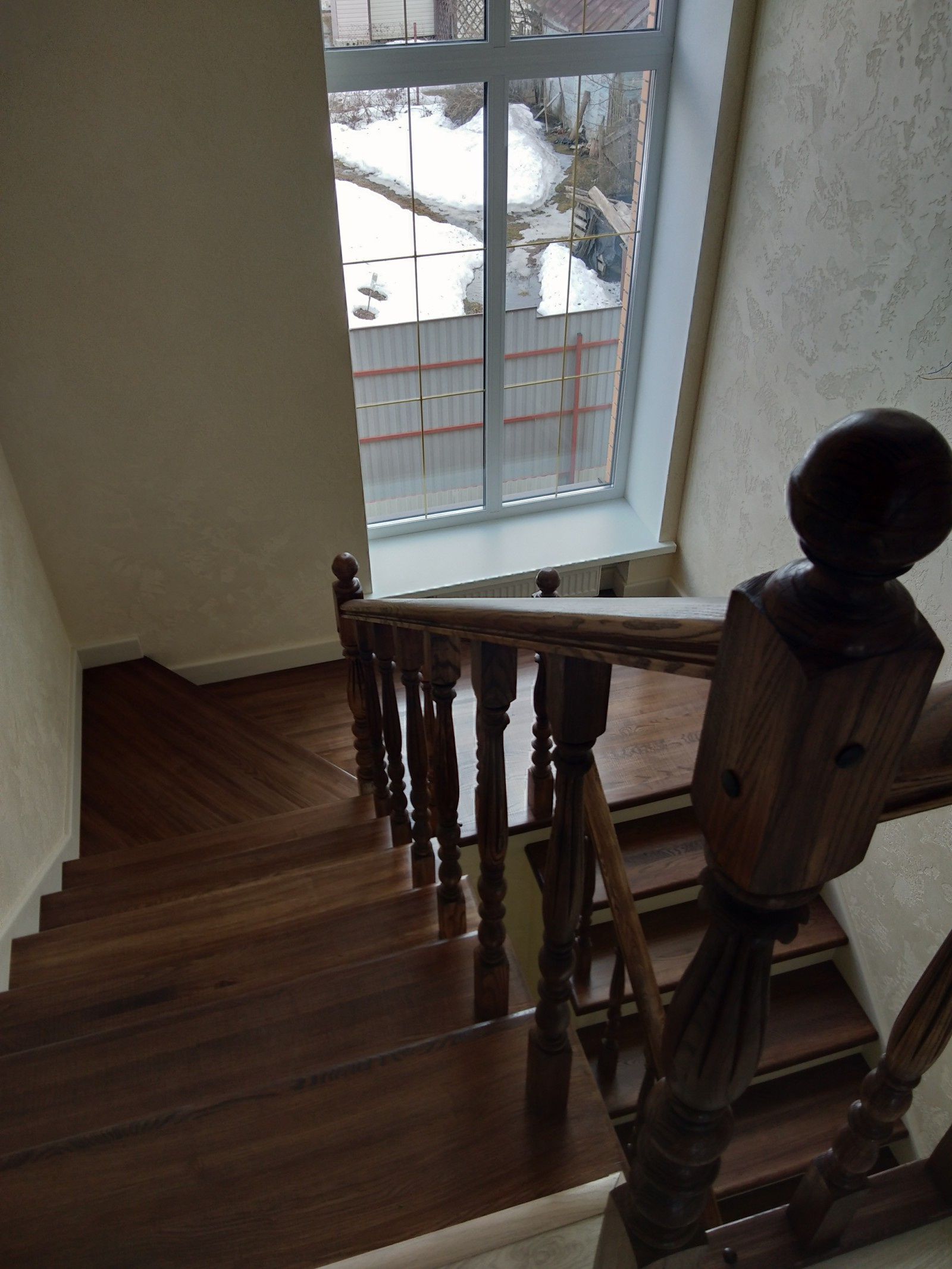 Лесница из ясеня