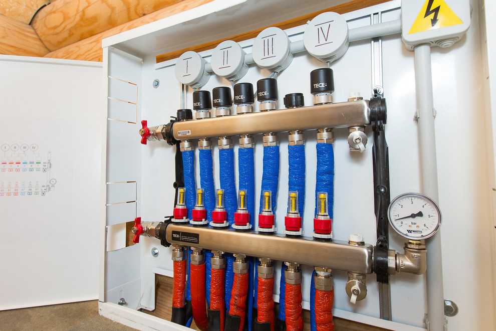 Бревенчатый дом в п. Родной